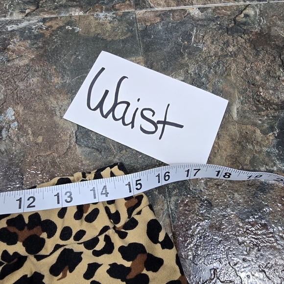 emme Jordan cheetah print lounge shorts women's size Large - Picture 4 of 9